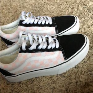 Women’s vans old skool pink  checkered platform